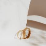 Gold matte wedding bands miniaturka 1