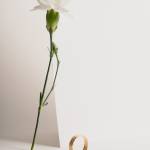 Gold narrow hammered wedding bands miniaturka 2