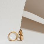 Gold faceted wedding bands miniaturka 2