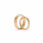 Gold wide hammered wedding bands miniaturka