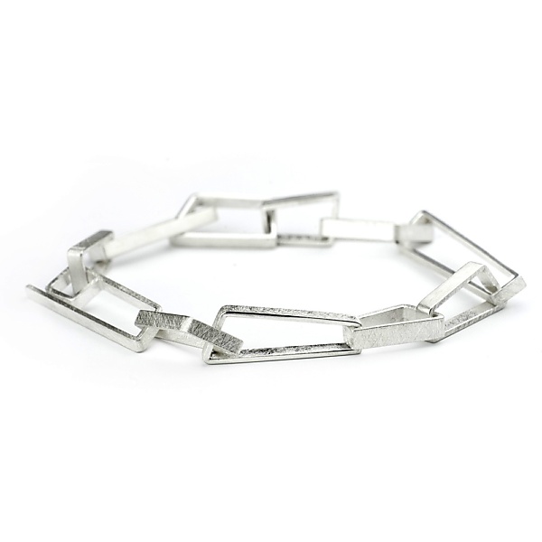 Silver chainy bracelet