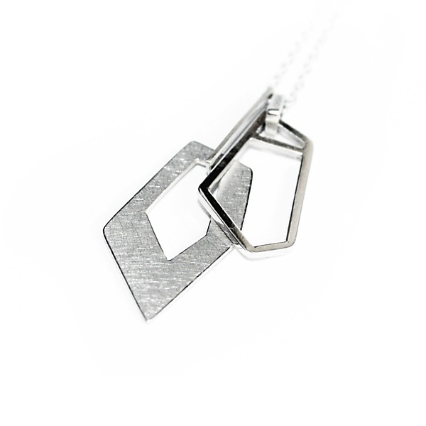 Silver chainy elements necklace