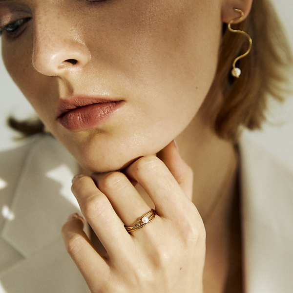 Złote złote kolczyki z perłami imagine 02