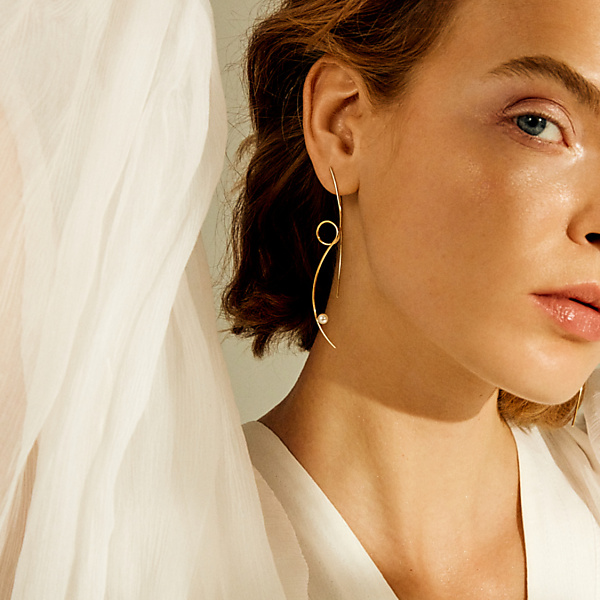 Złote złote kolczyki z perłami imagine 04