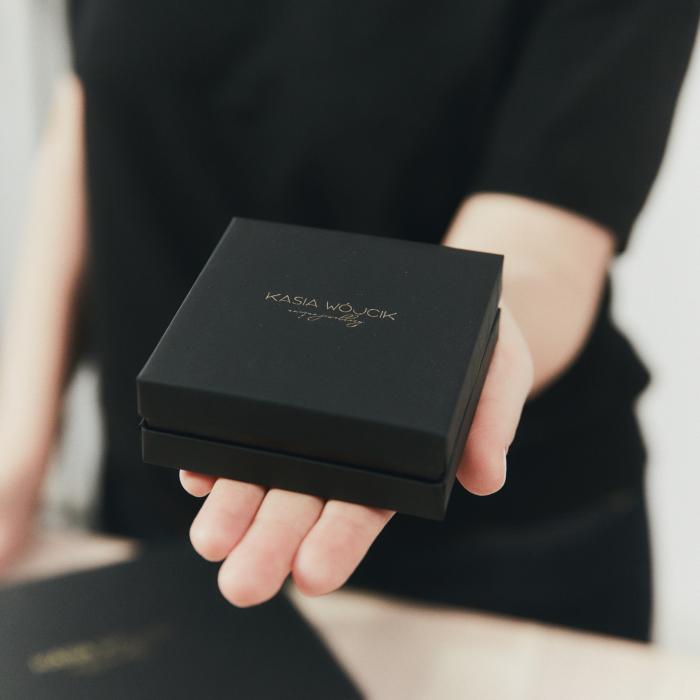 Złocone customowa bransoletka dla l.p. - ręcznie wykonana bezkompromisowa biżuteria