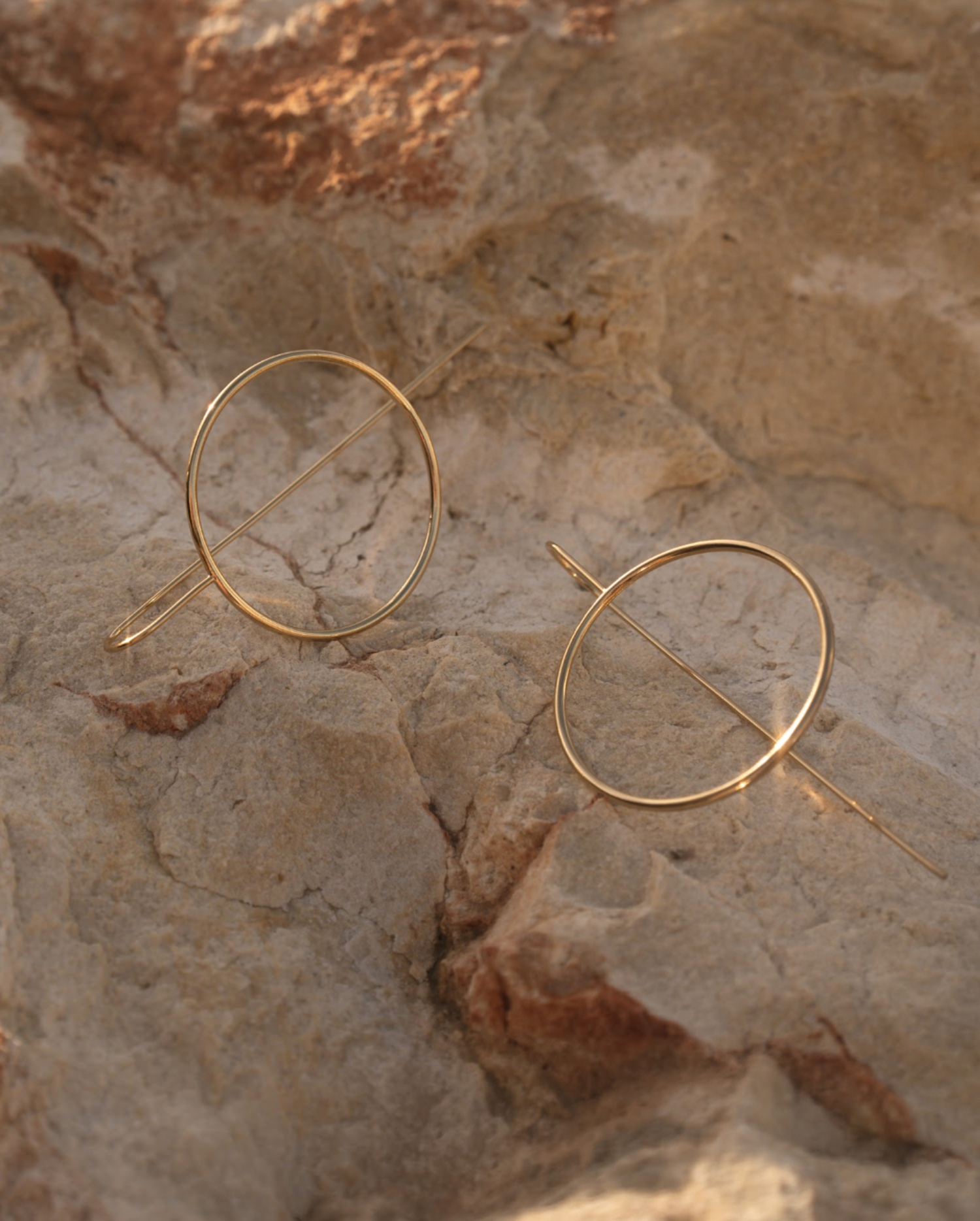 hoops 05 gold earrings dodatkowe zdjęcie 2