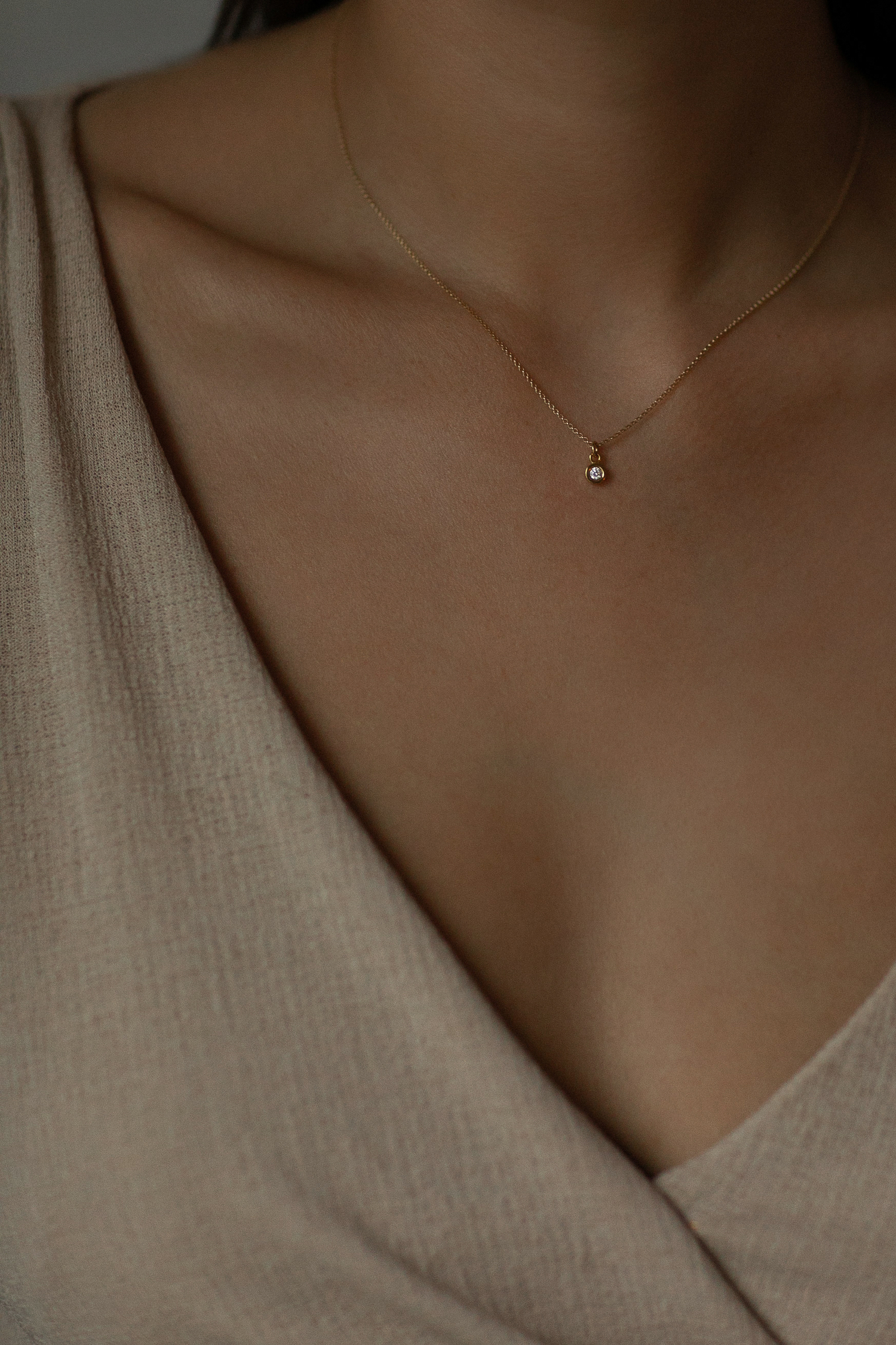 Gold infinity 01 necklace with diamond dodatkowe zdjęcie 1