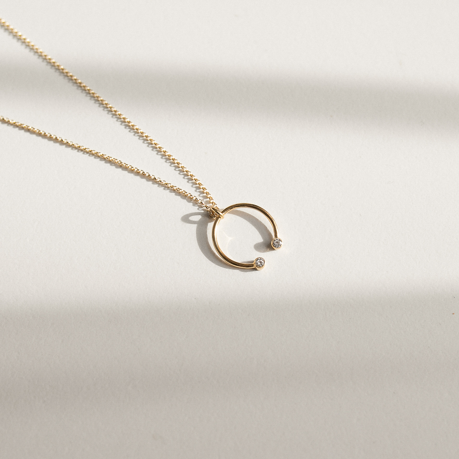 Gold infinity 03 necklace with diamonds dodatkowe zdjęcie 2