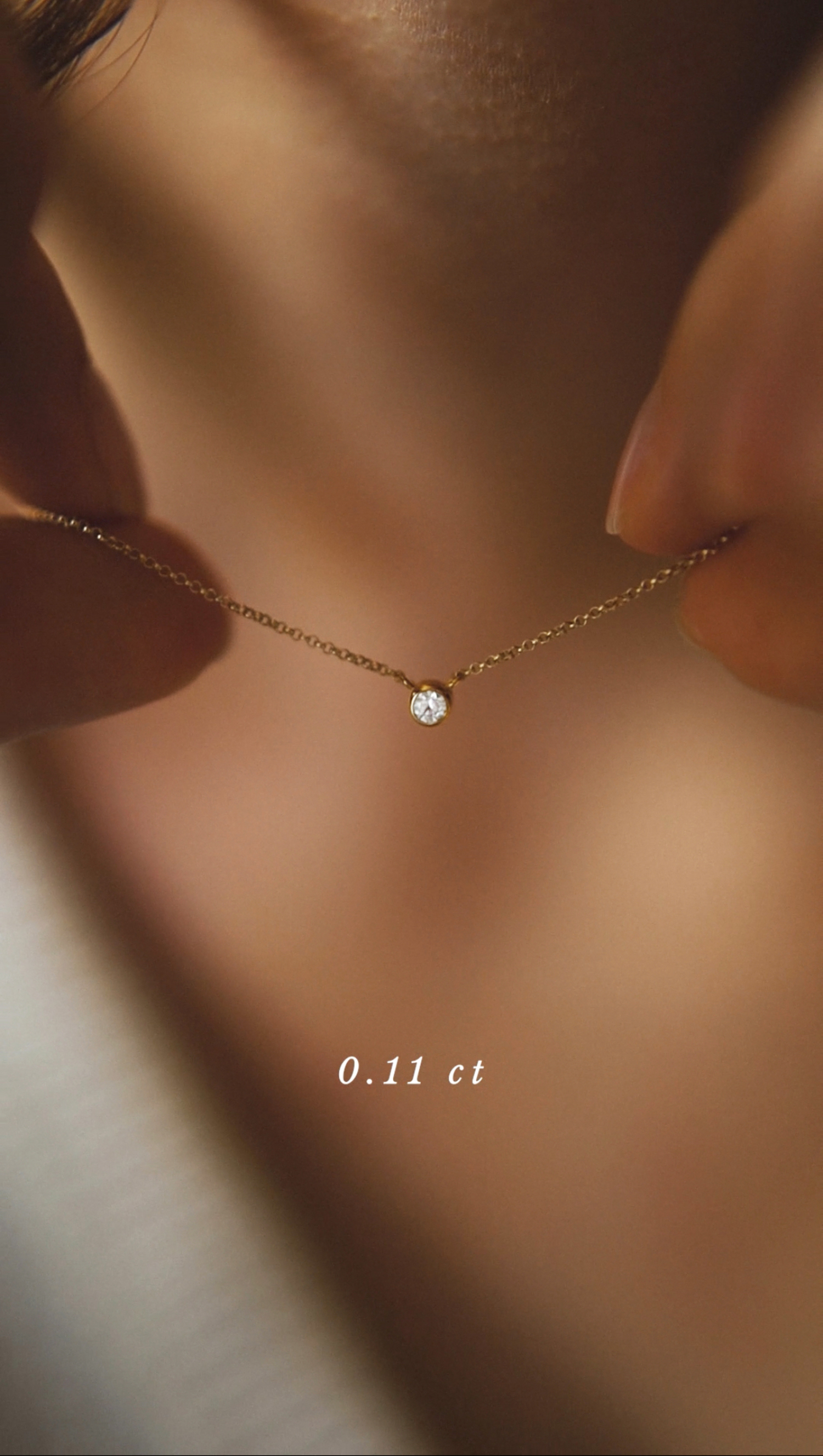 gold infinity 04 necklace with 0.11 diamond dodatkowe zdjęcie 2